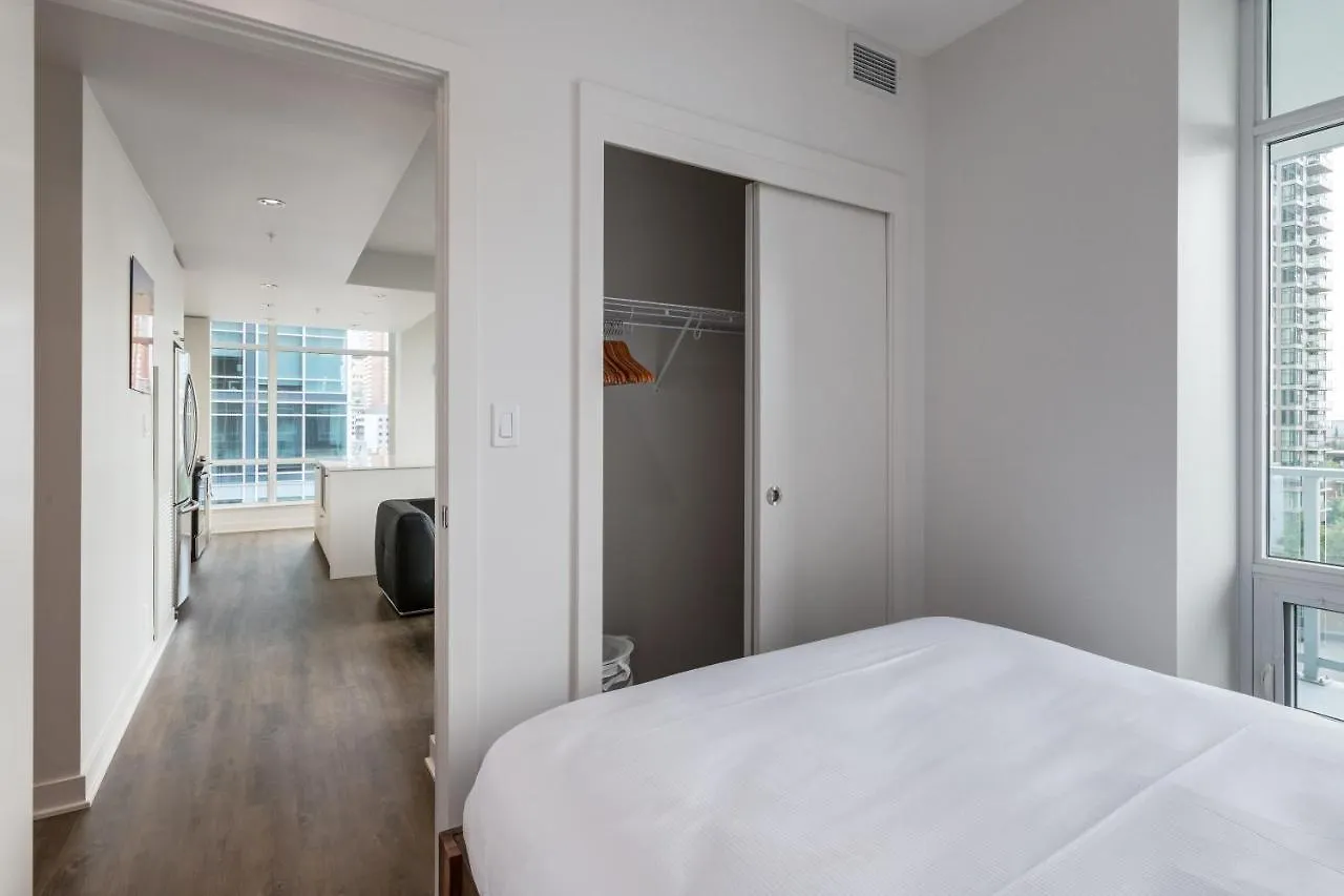 Underwood Executive Suites By Corporate Stays YYC 아파트
